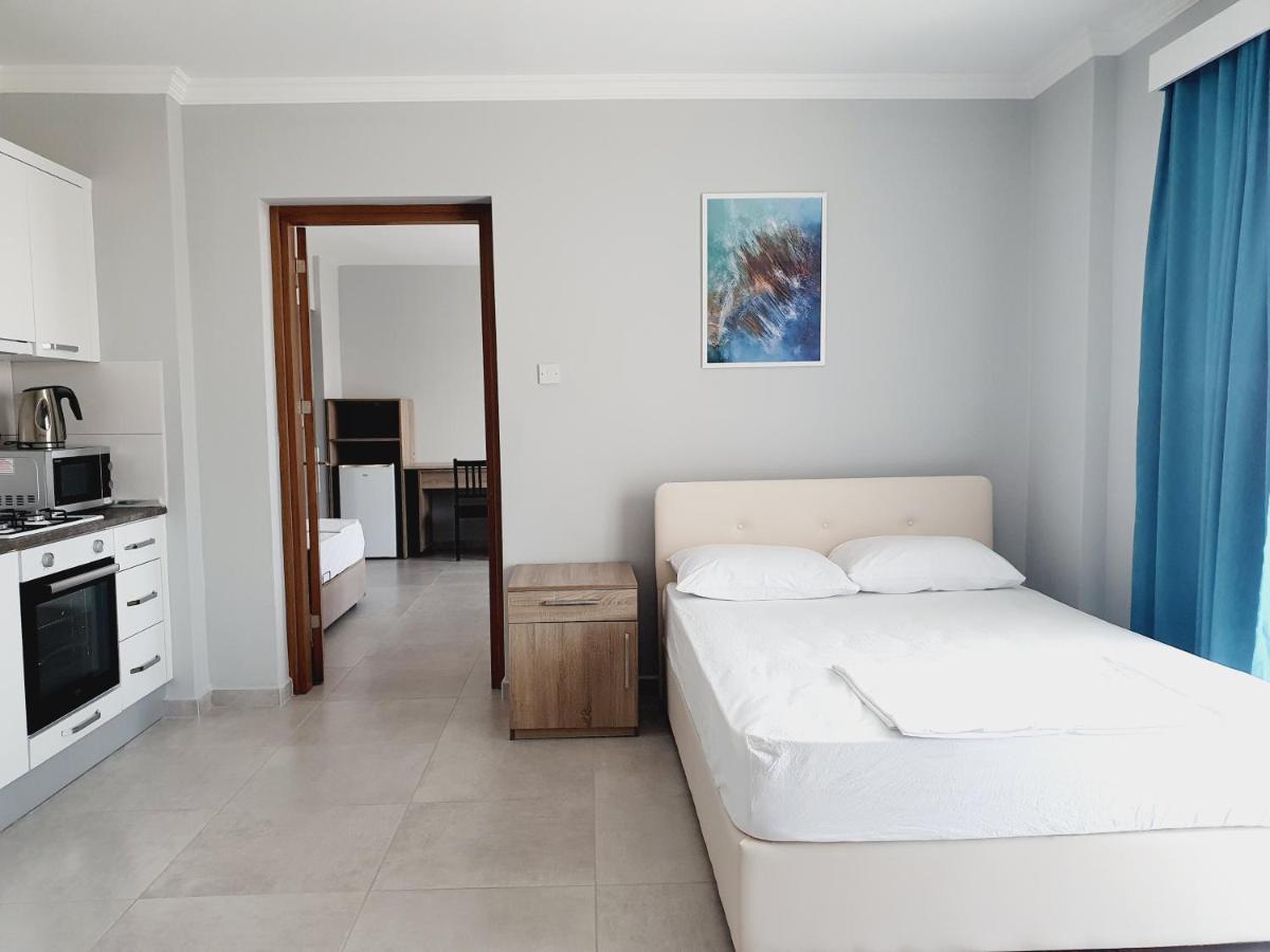 Royal Life Poseidon B Agios Georgios (Famagusta) Exterior foto